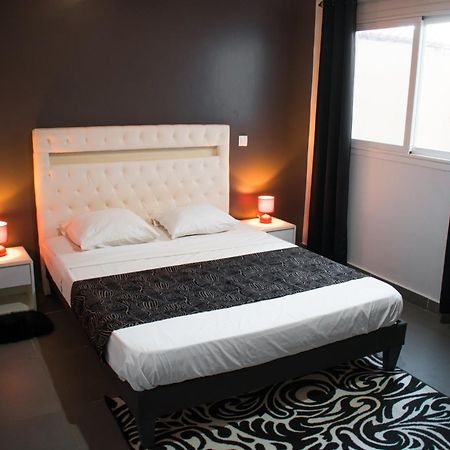 Le First Concept Apartment Dakar Bagian luar foto