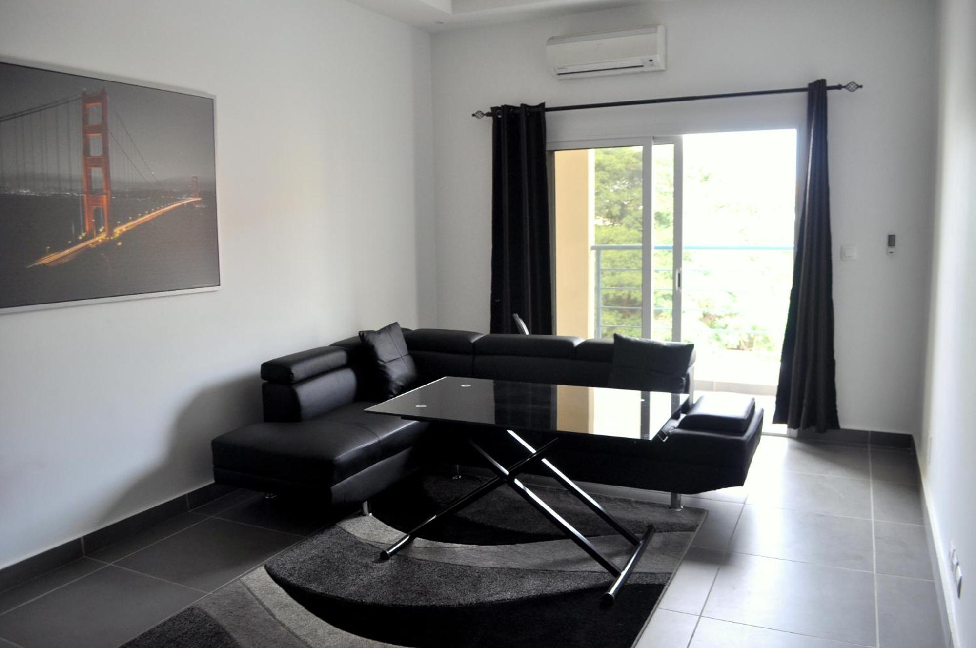 Le First Concept Apartment Dakar Bagian luar foto