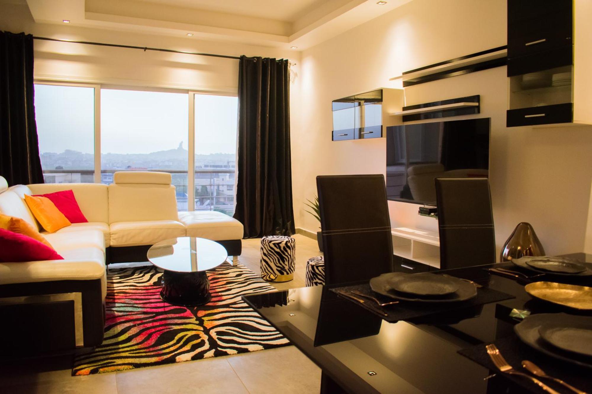 Le First Concept Apartment Dakar Bagian luar foto