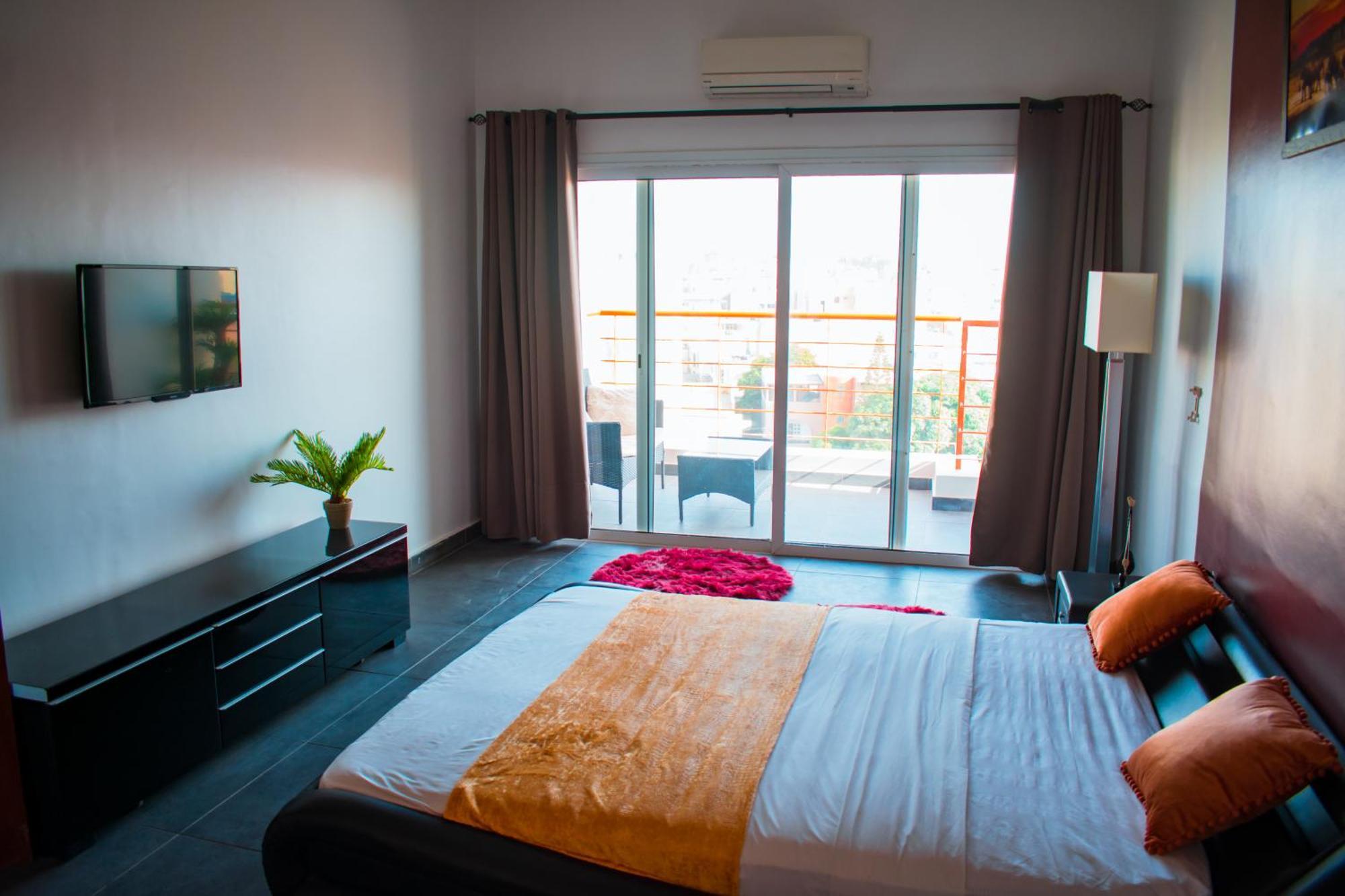 Le First Concept Apartment Dakar Bagian luar foto